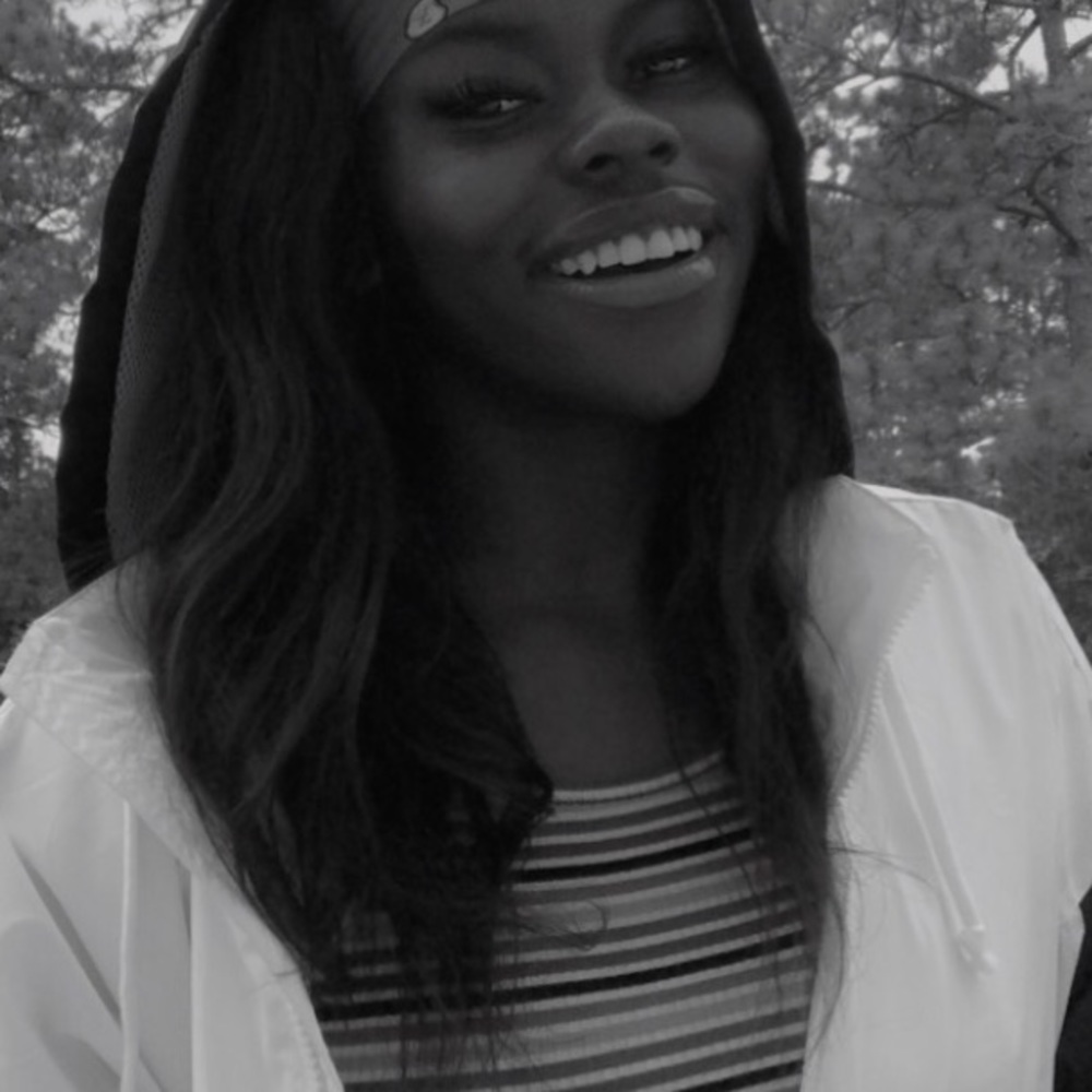 Meet your Posher, Camri